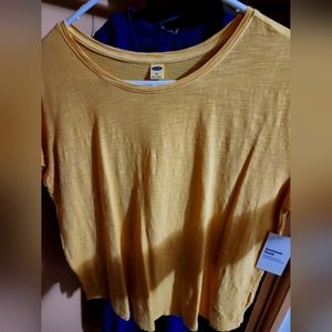Old navy shirt